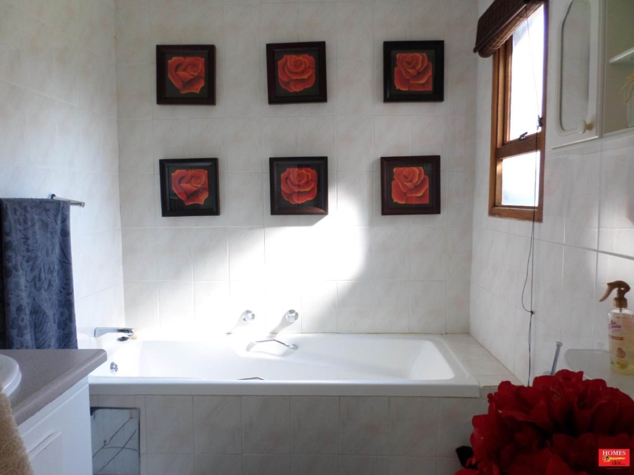 4 Bedroom Property for Sale in Key West North West